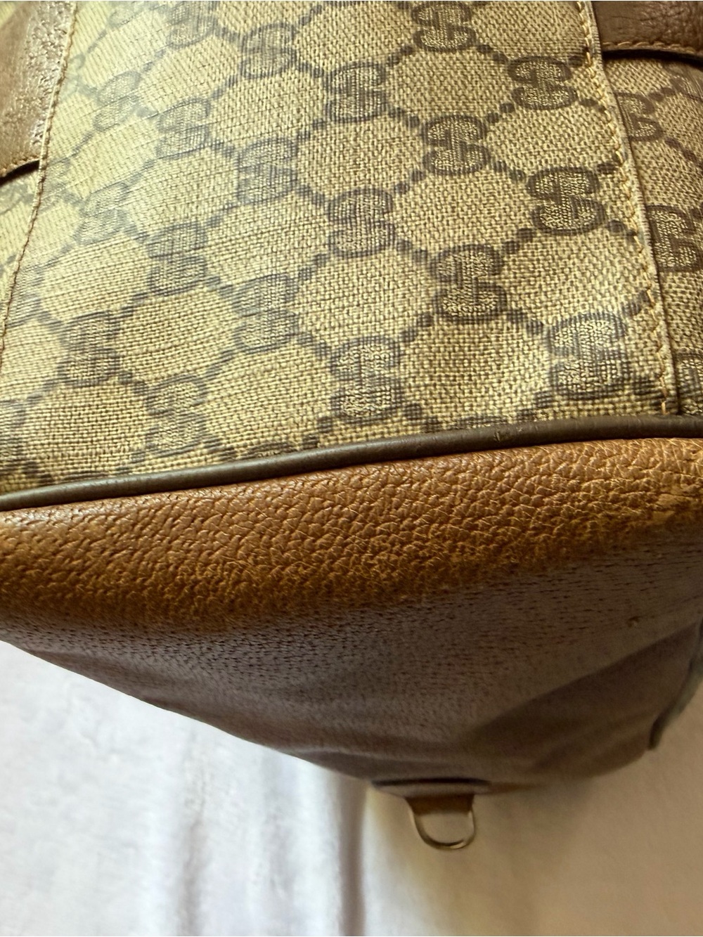 ๐ GG Supreme Duffle 40 Monogram Bag With Strap/Green-Red Web - Picture 4 of 16